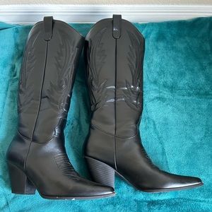 Black cowgirl boots, gently worn